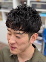 トリイ(TORII) 癖毛を生かした2ブロックショート