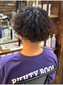 波巻きパーマ マッシュショート ツーブロック 刈り上げ 20代