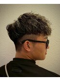 パーマ×金髪メッシュ