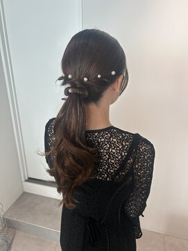 トリッカ シブヤ(TRICCA SHIBUYA) ポニーテールヘア/ポニーテールアレンジ/タイト/ふんわり/大人