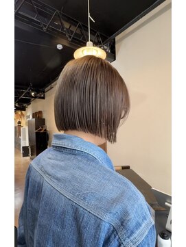 ルポル 大通店(rupolu) 明るいベージュハイライトとミニボブのスタイル
