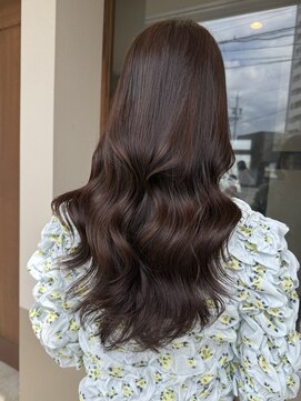 ヒイロ(hiilo.) 8トーン以内できる艶のある柔らかブラウン【ショコラブラウン】
