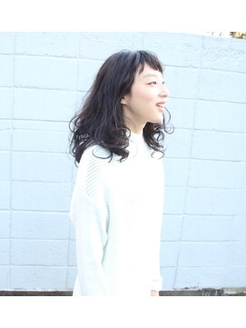 バンブーカーム 八柱店 ゆれるウェーブ セミロング