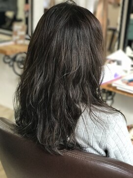 ヘアーチェリーコーク ランプ(HAIR CHERRY COKE Lamp) 【新開】上品なフラッフィウェーブ