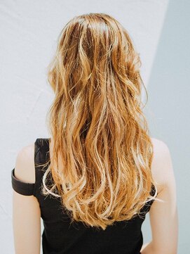 プロデュース 古淵店(Produce) 外国人風無造作ロングヘア　　【古淵/相模原/町田】