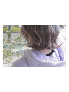 ライカ(Lycka) white gray