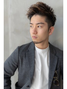 オースティン 門前仲町(AUSTIN) かき上げシルバーカラーサイドグラデーションスリークショート