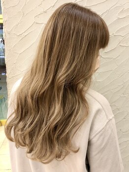 オハーラ(Ojala´)の写真/【大泉学園駅徒歩3分】髪をいたわる施術で、思い通りの発色とツヤ感溢れる愛されカラーに♪