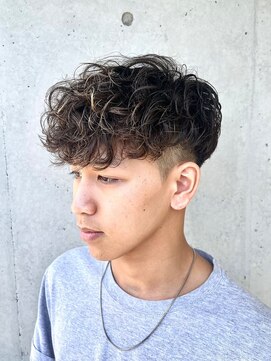 アソビ 表参道(ASOBI) スペインカール フェード