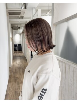 ゴウトゥデイ 横須賀店(GO TODAY) 切りっぱなしボブ / オリーブグレー