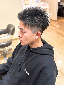 ラファンス 栗林店(LaFENCE) ツーブロック/ベリーショート