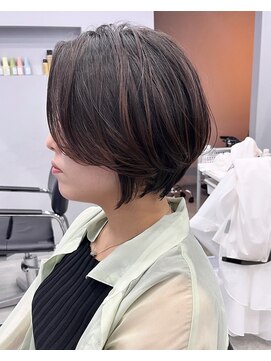 ヨーロ(yolo) 大人ショートボブ