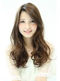 透明感ロングカール