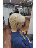 韓国ヘアブロンド