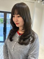 ニール 名古屋 伏見 丸の内(NEELU)&nbsp;【NEELU_yuna】オリーブグレージュ　レイヤー