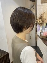 クオート(quoit)&nbsp;360度美シルエット！堀江の大人ショートボブ