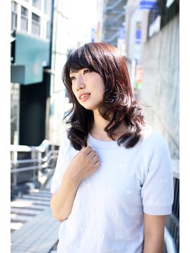 トゥウィンクル(twinkle) ゆるつやカール♪