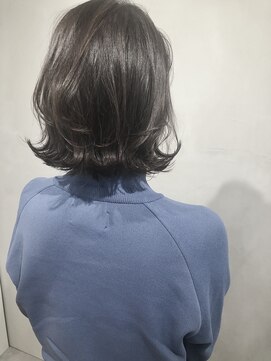 ジーナ 梅田(Zina) 外ハネグレージュzina末武