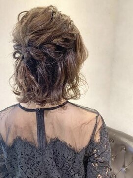 オルタ 反町(alter) ハーフアップ