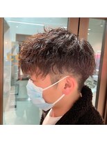 コワファーストナガサキシャンプーボーイ(COIFF1RST NAGASAKI SHAMPOO BOY)&nbsp;波巻きパーマ