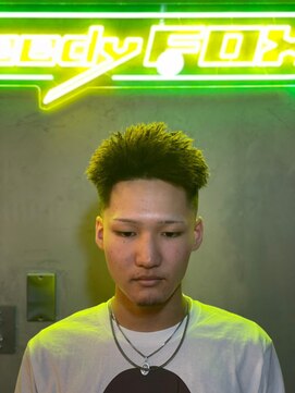 グリーディーフォックス 代々木(Greedy FOX) 韓国マッシュ/センタ-パ-ト/ツイストスパイラル/スキンフェード