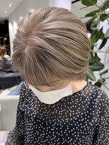 ステア ケース(stair case)&nbsp;以前はしっかり白髪染めと定期的にセルフカラーもしてました。