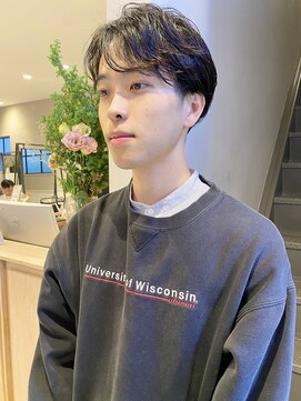 フェンヘアーアイス 中目黒(Fen.hair ici) スーツメンズショート束感モテる黒髪シークレットパーマ流行