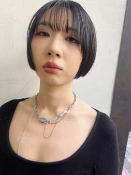 ラウンジ モリオ イケブクロ(Lounge MORIO Ikebukuro) ◎大人クールな刈り上げショートボブ◎