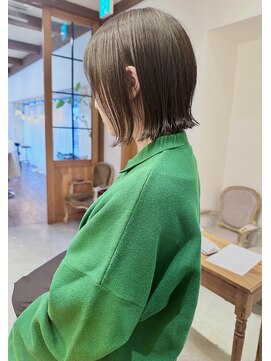 メゾン ノエラ(Maison Noella) イメチェン/レイヤーカット/フルバング/似合わせカット/草津