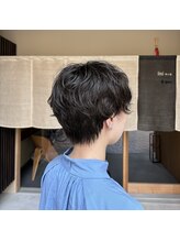 イニ 姉小路(ini) 《戸田》マッシュショート/ウェーブパーマ
