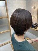 襟足プチ長めショート　首すらっと長見せ効果◎