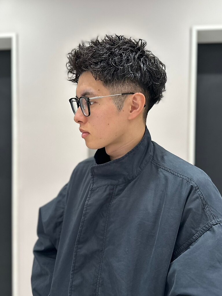 【全席半個室空間】大人気メンズカットクーポン6250円→5900円