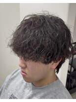 ベル 桑名(BHEL)&nbsp;桑名フェザーショートシャドウパーマセンターパートウルフゆるめ