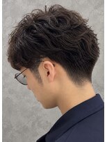 ピボット 与野西口店(pivot)&nbsp;無造作パーマ×ツーブロックで魅せる大人のこなれヘア