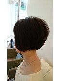 ショートボブ