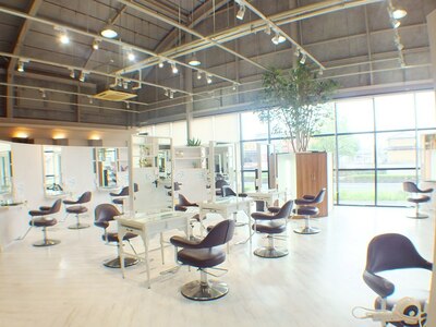 デイジーヘアアンドライフ 郡山店 (Daisy Hair&Life)