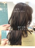 艶髪ラテグレージュ◎くびれミディ・ひし形シルエットROMMY.荻野