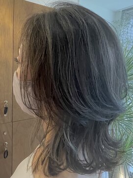 トレ(TRE) ハイライトで立体感ミディアム