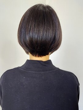 イーストハムアネーロ(EAST HAM anello) 綺麗シルエット♪丸みショート