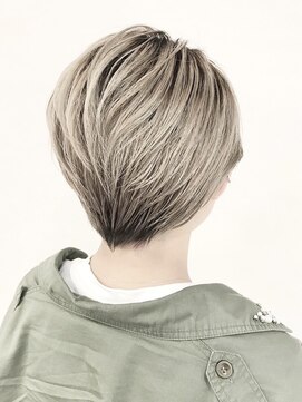 シアー(sheer) 《sheer/大黒》#スモーキーベージュ#ハイトーンショート