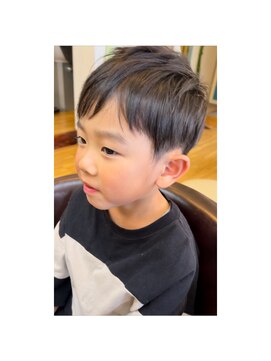 キキ 美容室(KIKI) かっこいいキッズカット