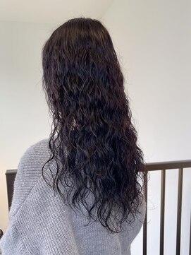 ナループロア ハチ(Nalu pu loa hachi) ハードパーマ/くるくるパーマ/スパイラルパーマ/パーマヘア