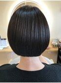 ベリーコンパクトショートボブ