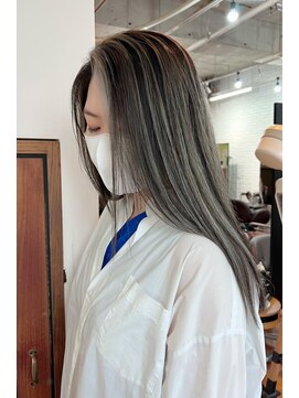 ミミ ブランシェ(Mimi Branche) ☆髪質改善/ブリーチ/ダブルカラー/縮毛矯正/インナーカラー