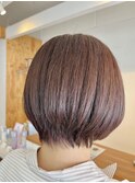 ショートボブ