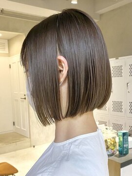 エリマバイフィフス 調布(elima by fifth) ショートヘア顔周りレイヤーブリーチダブルカラーショートボブ