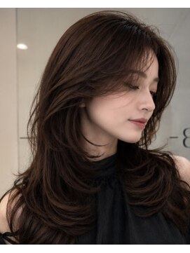 ベル 新宿(Belle) 大人ヘア　レイヤーカット　ハッシュカット　カーテンバング　新