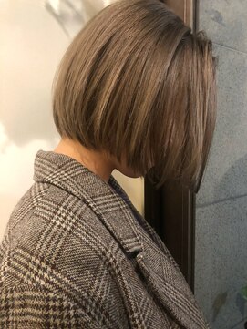 ルーム(Loom.) シアベージュボブ【Loom./明治神宮前/原宿/表参道】