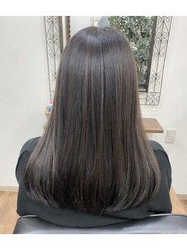 リズ オブ ヘアー(Lis of hair) ナチュラル☆ハイライト