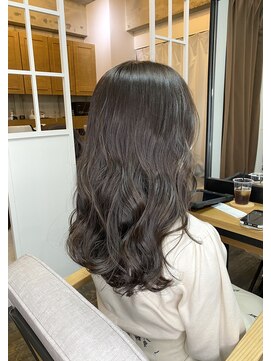 ヘアアンドメイク スタジオ ミムロ(HAIR&MAKE STUDIO MIMURO) 波ウェーブ・ミルクティーグレージュ